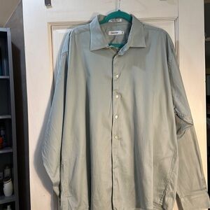 Calvin Klein T shirt